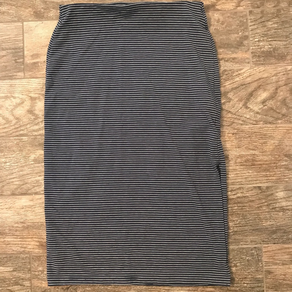 Old navy striped skirt